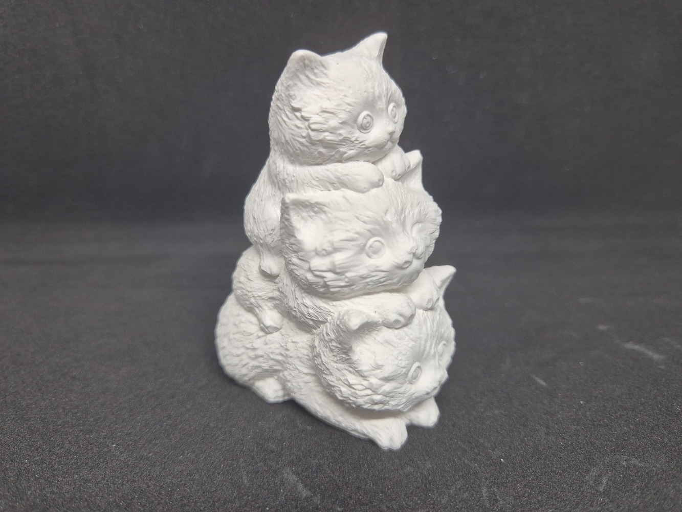 Три котенца